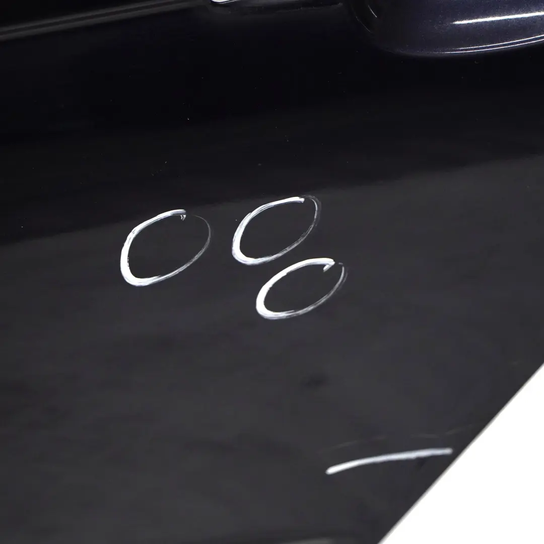 Porta posteriore sinistra Orientblau Blu Metallizzato - 317 per BMW E46 Berlina con numero di parte 7034153 BMW E46 Berlina Porta posteriore sinistra Orientblau Blu Metallizzato - 317 - SKU 7034153-OB - Numero di parte 7034153