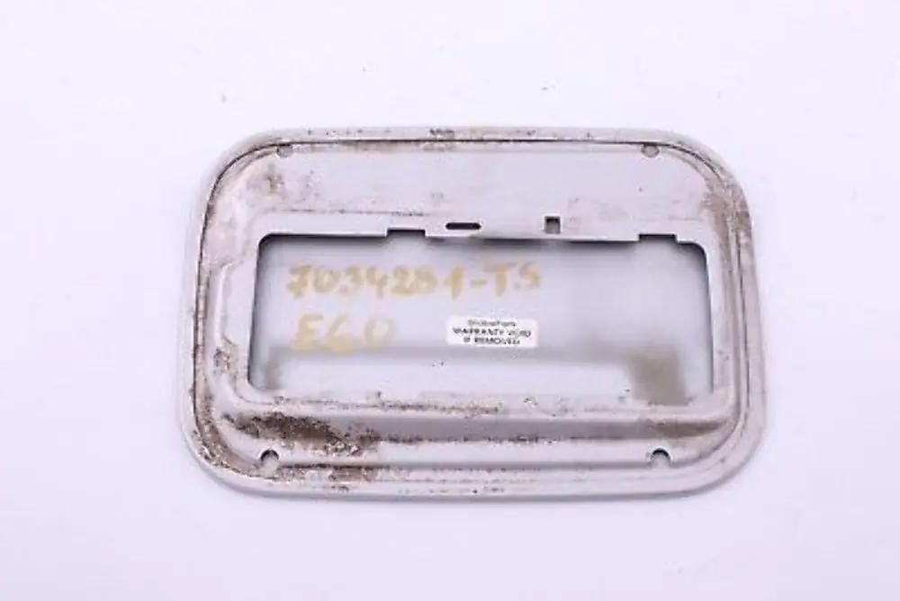 BMW 5 E60 E61 Coperchio di rifornimento carburante Flap argento metallizzato - SKU 7034281-TS - Numero di parte 7034281