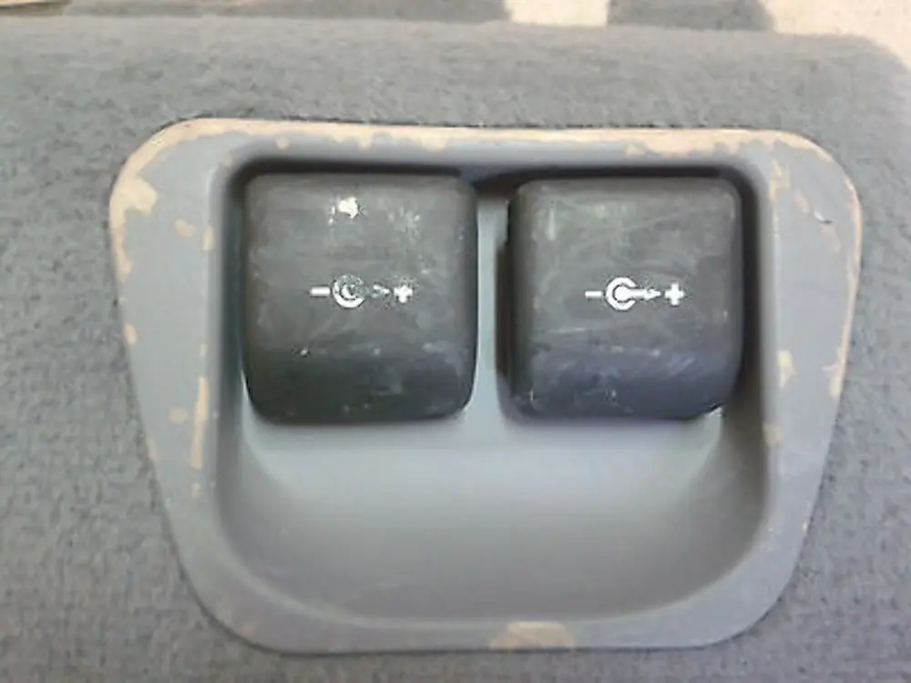 BMW X5 E53 Panel Bagażnika Prawy Szary - SKU 7034398-1 - Numer Części 7034398