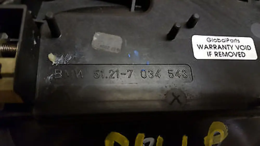 Carrier Bracket Outside Door Grab Handle Front Left Door N/S/F to BMW X3 Series E83 with Part number 7034543 BMW X3 Series E83 Carrier Bracket Outside Door Grab Handle Front Left Door N/S/F - SKU rhd-7034543 - Part number 7034543