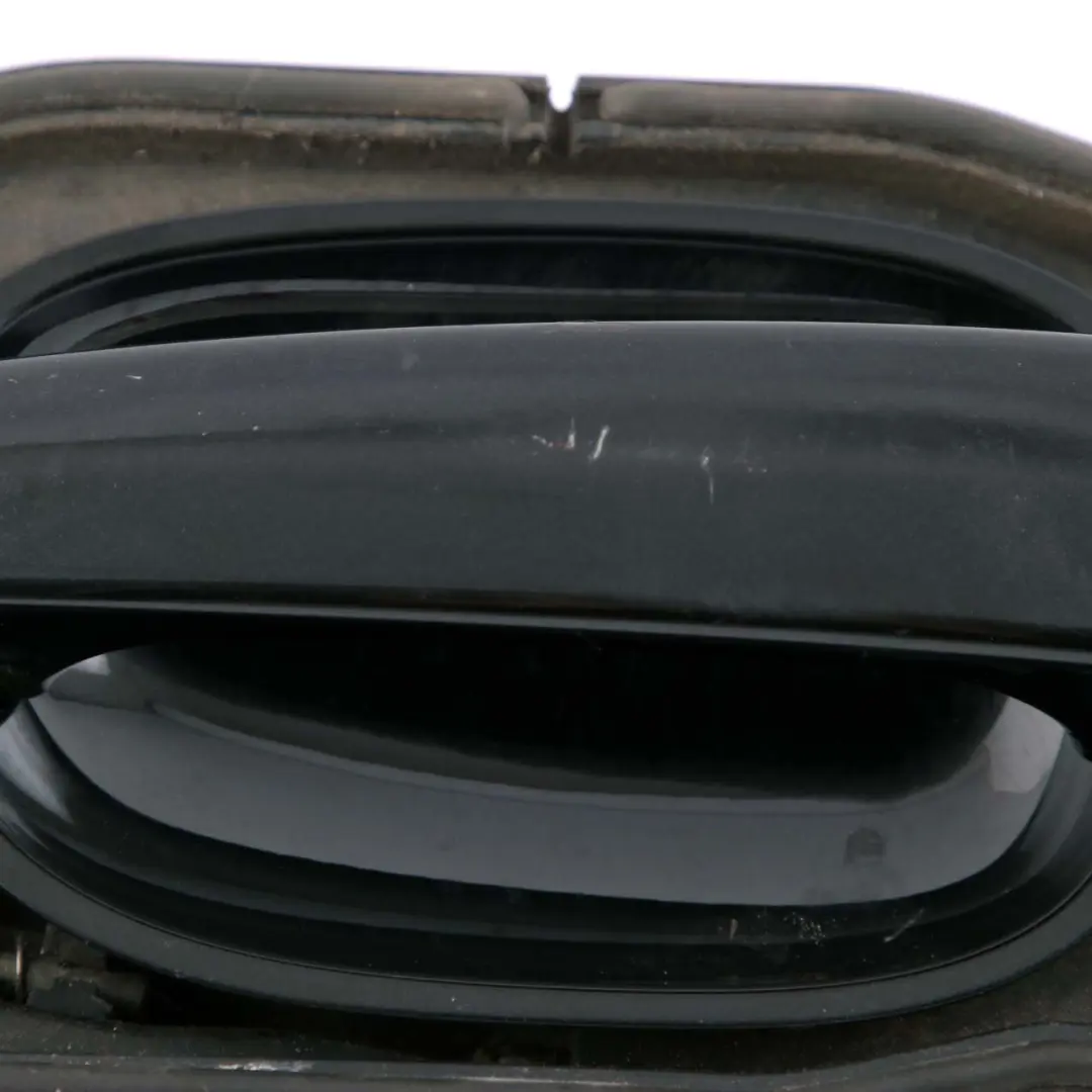 Complete Rear Left Grab Handle N/S Black Sapphire Metallic to BMW 5 Series E60 E61 with Part number 7034571 BMW 5 Series E60 E61 Complete Rear Left Grab Handle N/S Black Sapphire Metallic - SKU 7034571-BS2 - Part number 7034571