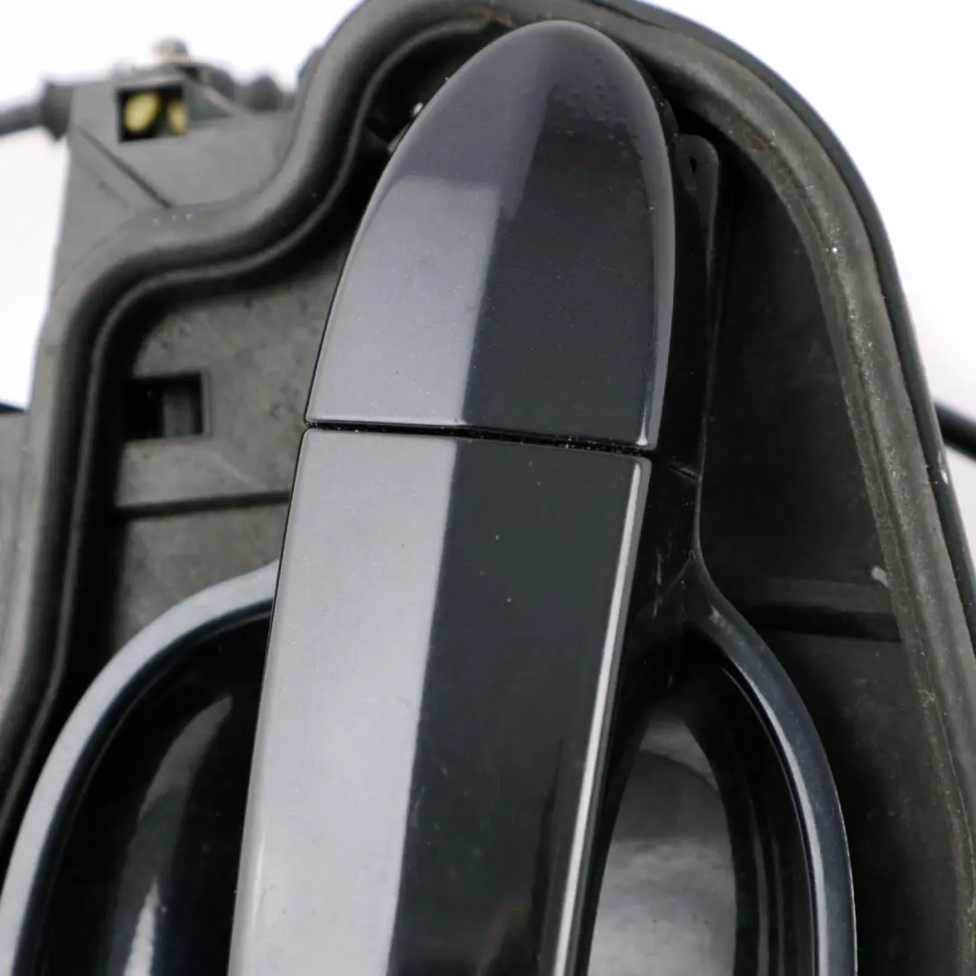 Complete Rear Left Grab Handle N/S Carbonschwarz Black to BMW 5 Series E60 E61 3 with Part number 7034571 BMW 5 Series E60 E61 3 Complete Rear Left Grab Handle N/S Carbonschwarz Black - SKU 7034571-CAR3 - Part number 7034571