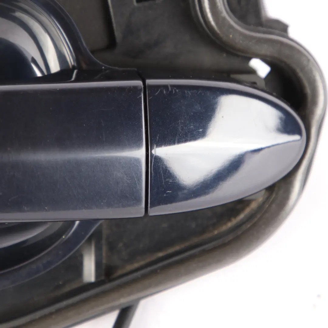 Complete Rear Left Grab Handle N/S Monacoblau Blue - A35 to BMW 5 Series E60 E61 with Part number 7034571 BMW 5 Series E60 E61 Complete Rear Left Grab Handle N/S Monacoblau Blue - A35 - SKU 7034571-MB - Part number 7034571