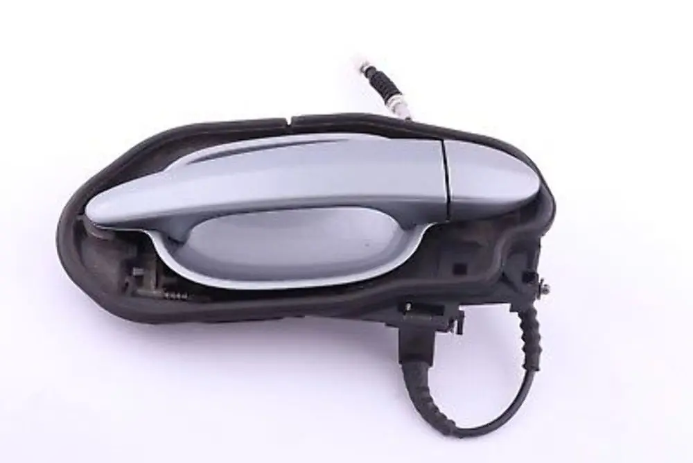 Barre D'Appui Bowden Arriere Droite Gris Argente pour BMW 5 E60 E61 à propos du numéro de pièce 7034571 BMW 5 E60 E61 Barre D'Appui Bowden Arriere Droite Gris Argente - SKU 7034571-SBG - Numéro de pièce 7034571