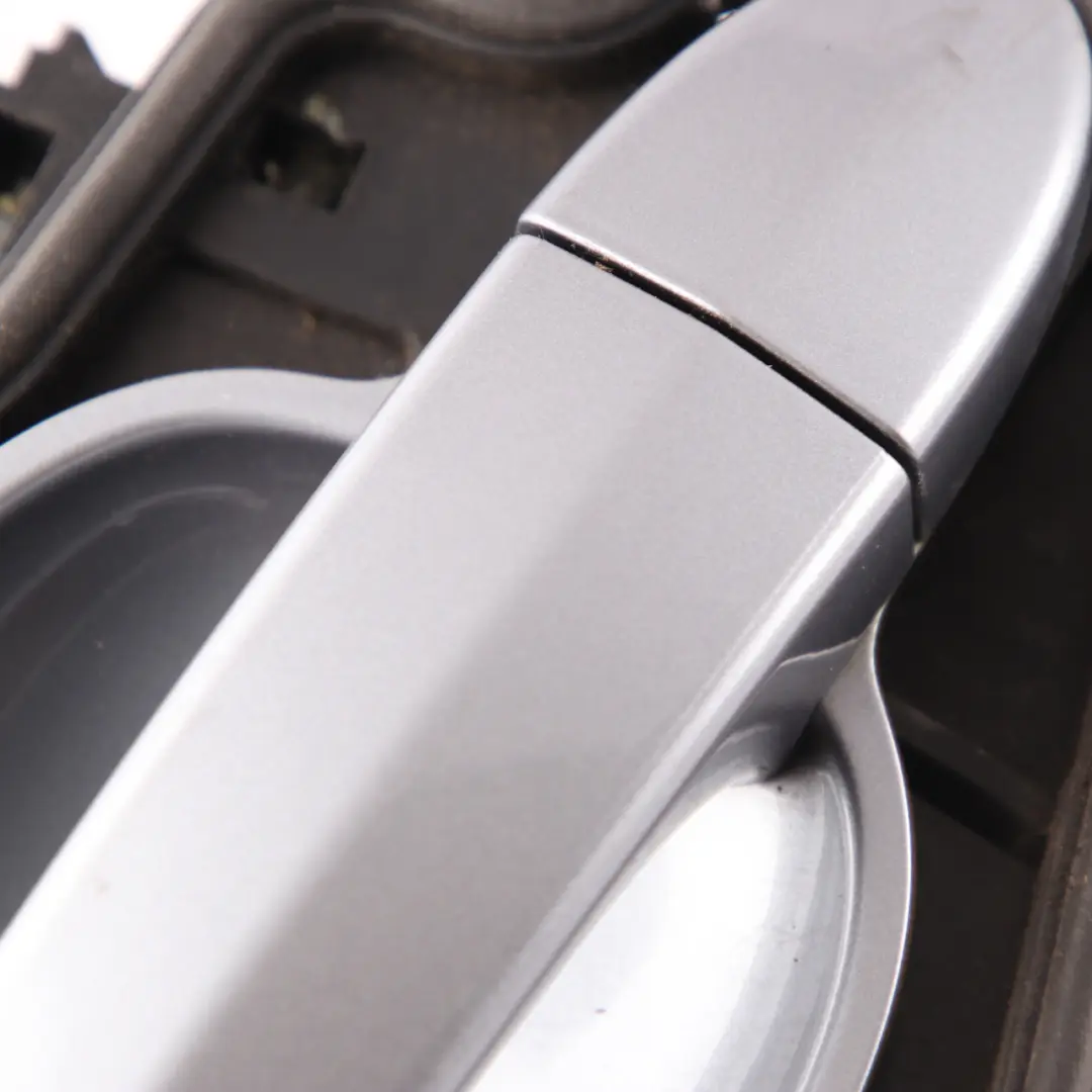 BMW E60 E61 Grab Handle Rear Left N/S Complete Unit Silbergrau Silver Grey - A08 - SKU 7034571-SBG1 - Part number 7034571