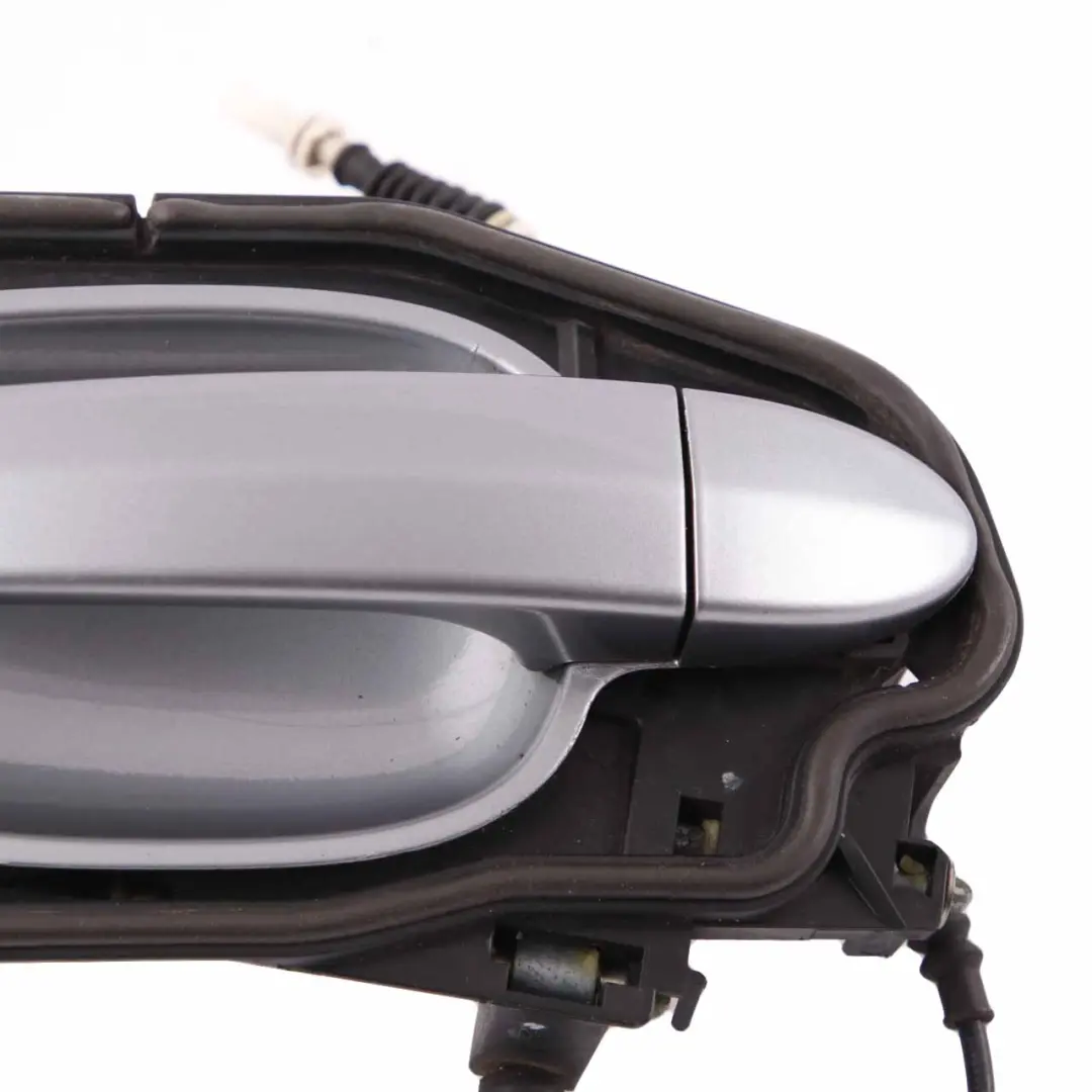 Grab Handle Door BMW E60 E61 Complete Rear Right O/S Silbergrau Silver Grey A08 to with Part number 7034571 Grab Handle Door BMW E60 E61 Complete Rear Right O/S Silbergrau Silver Grey A08 - SKU 7034571-SBG2 - Part number 7034571