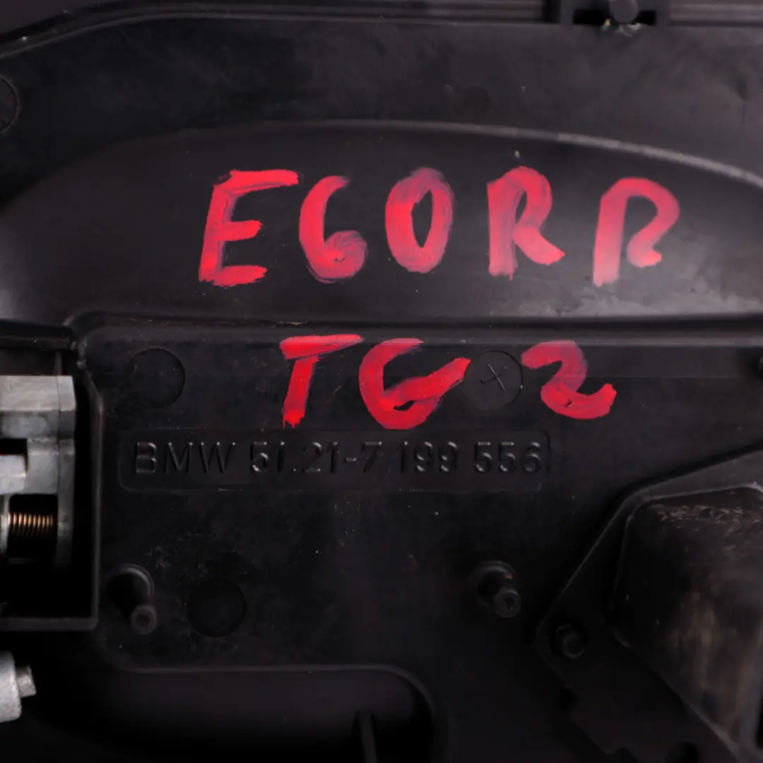 Türgriff Griffbügel Rechts Hinten Tiefgruen Metallic A43 für BMW 5 er 2 E60 E61 mit Teilenummer 7034571 BMW 5 er 2 E60 E61 Türgriff Griffbügel Rechts Hinten Tiefgruen Metallic A43 - SKU 7034571-TG2 - Teilenummer 7034571