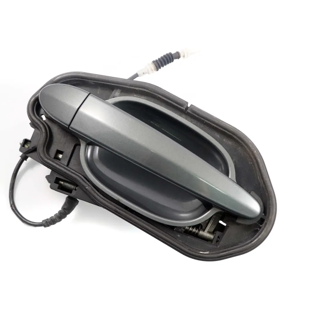 Tirador Puerta BMW E60 E61 Asidero Trasero Izquierdo Titanium Gris Metalico A36 para con número de pieza 7034571 Tirador Puerta BMW E60 E61 Asidero Trasero Izquierdo Titanium Gris Metalico A36 - SKU 7034571-TGR - Número de pieza 7034571