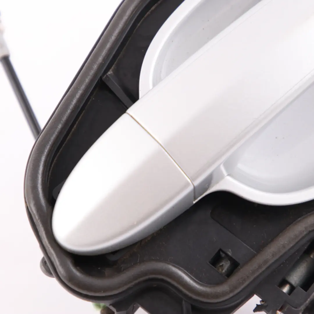 Grab Handle Door BMW E60 E61 2 Complete Rear Left N/S Titansilber Silver 354 to with Part number 7034571 Grab Handle Door BMW E60 E61 2 Complete Rear Left N/S Titansilber Silver 354 - SKU 7034571-TS2 - Part number 7034571