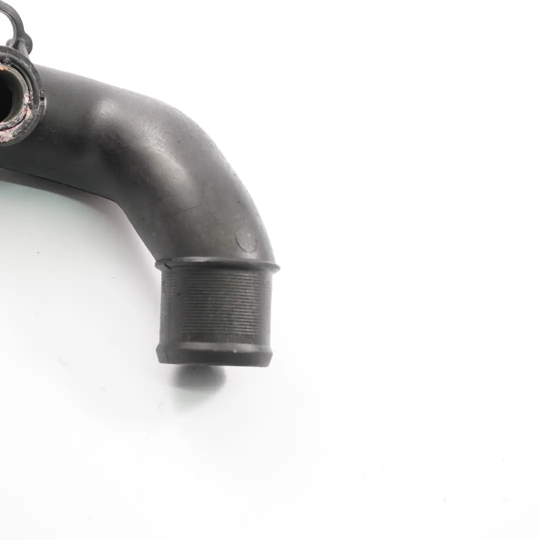 Tubo dell'acqua Linea tubo raffreddamento per Renault Master Trafic 3 con numero di parte 70346762 Renault Master Trafic 3 Tubo dell'acqua Linea tubo raffreddamento - SKU 70346762 - Numero di parte 70346762