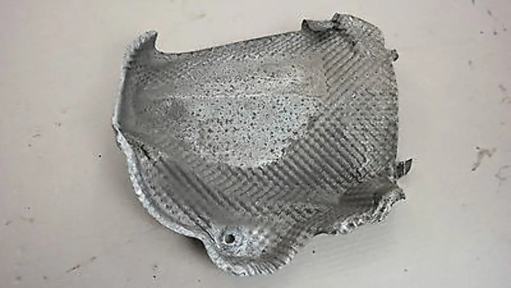 BMW 7 Series E65 E66 E67 Left Rear Wheel Heat Insulator Housing N/S - SKU 7035353 - Part number 7035353