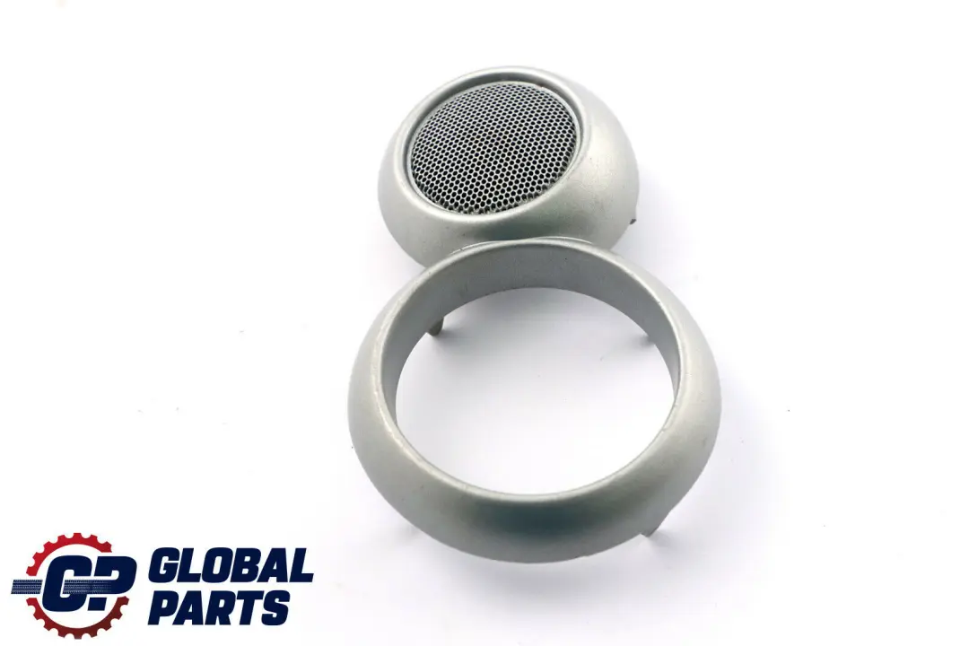 Coperchio Apriporta Interno Sinistro Bianco Argento per Mini Cooper One R50 R52 R53 con numero di parte 7035375 Mini Cooper One R50 R52 R53 Coperchio Apriporta Interno Sinistro Bianco Argento - SKU 7035375 - Numero di parte 7035375