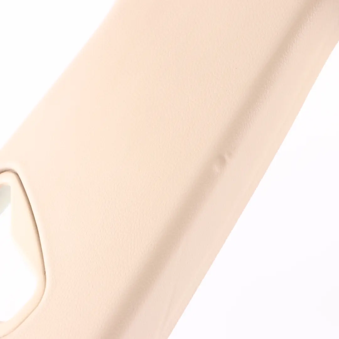 Pannello di Copertura Pilastro Centrale Destra Cream Beige per BMW E65 con numero di parte 7036872 BMW E65 Pannello di Copertura Pilastro Centrale Destra Cream Beige - SKU 7036872-1 - Numero di parte 7036872