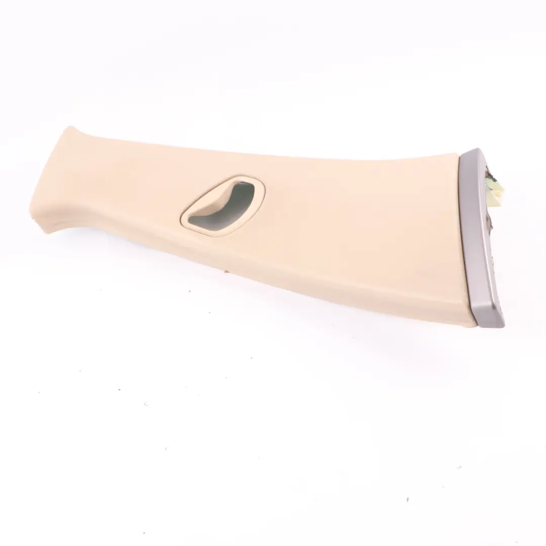 Pannello di Copertura Pilastro Centrale Destra Cream Beige per BMW E65 con numero di parte 7036872 BMW E65 Pannello di Copertura Pilastro Centrale Destra Cream Beige - SKU 7036872-1 - Numero di parte 7036872