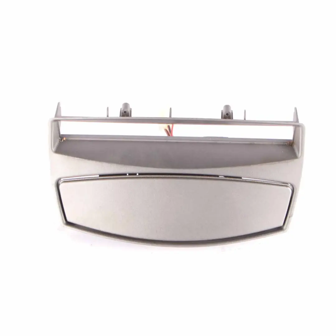 Consola Central Delantera Cenicero Modulo Portador Gris para BMW Z4 E85 con número de pieza 7045876 BMW Z4 E85 Consola Central Delantera Cenicero Modulo Portador Gris - SKU 7037227 - Número de pieza 7045876