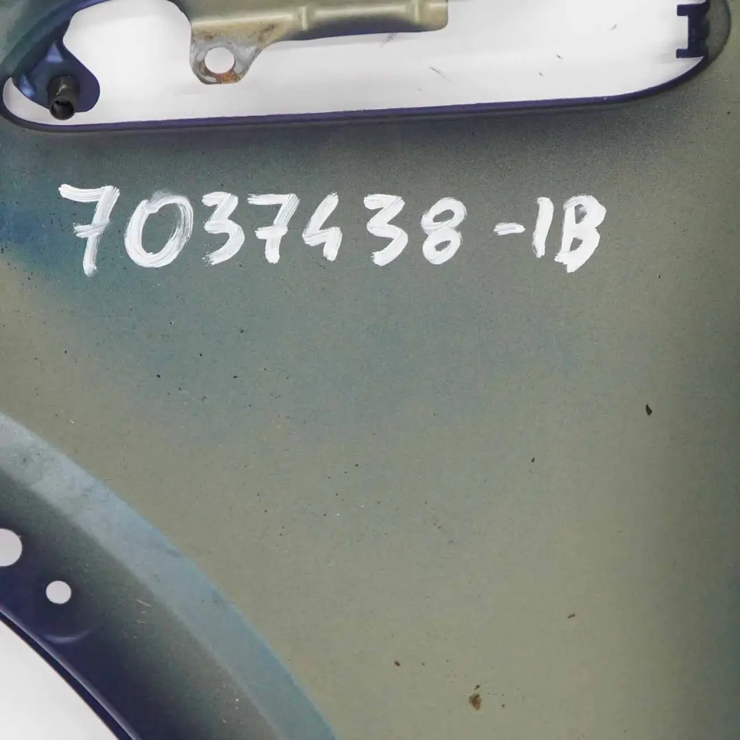 Anteriore destro Pannello laterale parafango Wing Indi Blu 862 per Mini R50 R52 R53 con numero di parte 7037438 Mini R50 R52 R53 Anteriore destro Pannello laterale parafango Wing Indi Blu 862 - SKU 7037438-IB - Numero di parte 7037438