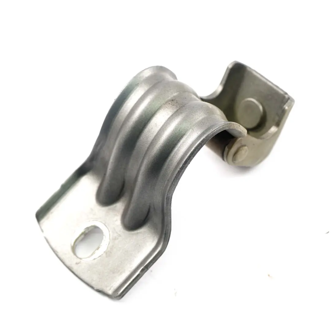 Zawias Klapy Bagażnika Tył Lewy Prawy Srebrny do Mini R50 R53 o numerze 7037439 Mini R50 R53 Zawias Klapy Bagażnika Tył Lewy Prawy Srebrny - SKU 7037439-DS - Numer Części 7037439