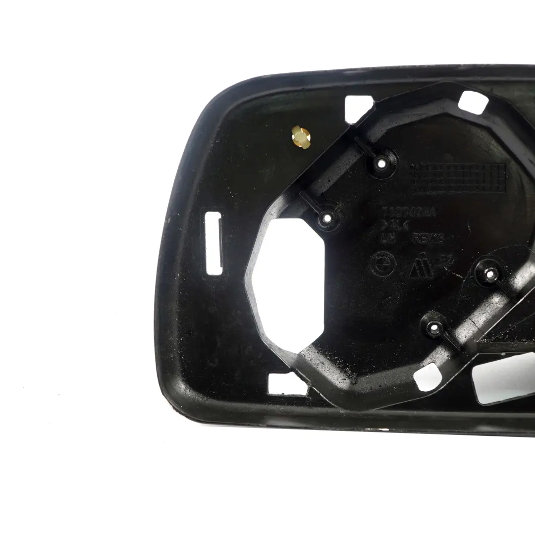 Outside Door Wing Mirror Base Left N/S Bracket 7039573 to BMW X5 Series E53 with Part number 7039891 BMW X5 Series E53 Outside Door Wing Mirror Base Left N/S Bracket 7039573 - SKU 7039891 - Part number 7039891