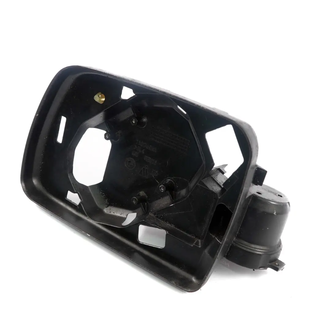 Outside Door Wing Mirror Base Left N/S Bracket 7039573 to BMW X5 Series E53 with Part number 7039891 BMW X5 Series E53 Outside Door Wing Mirror Base Left N/S Bracket 7039573 - SKU 7039891 - Part number 7039891