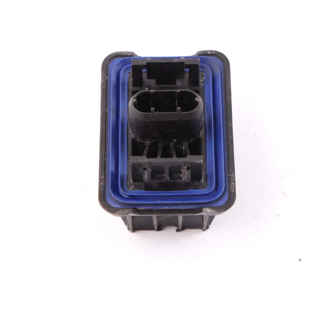 Jacking Point Jack Lifter Support Plate to BMW F01 F07 F45 i3 I01 with Part number 7042974 BMW F01 F07 F45 i3 I01 Jacking Point Jack Lifter Support Plate - SKU 7042974 - Part number 7042974