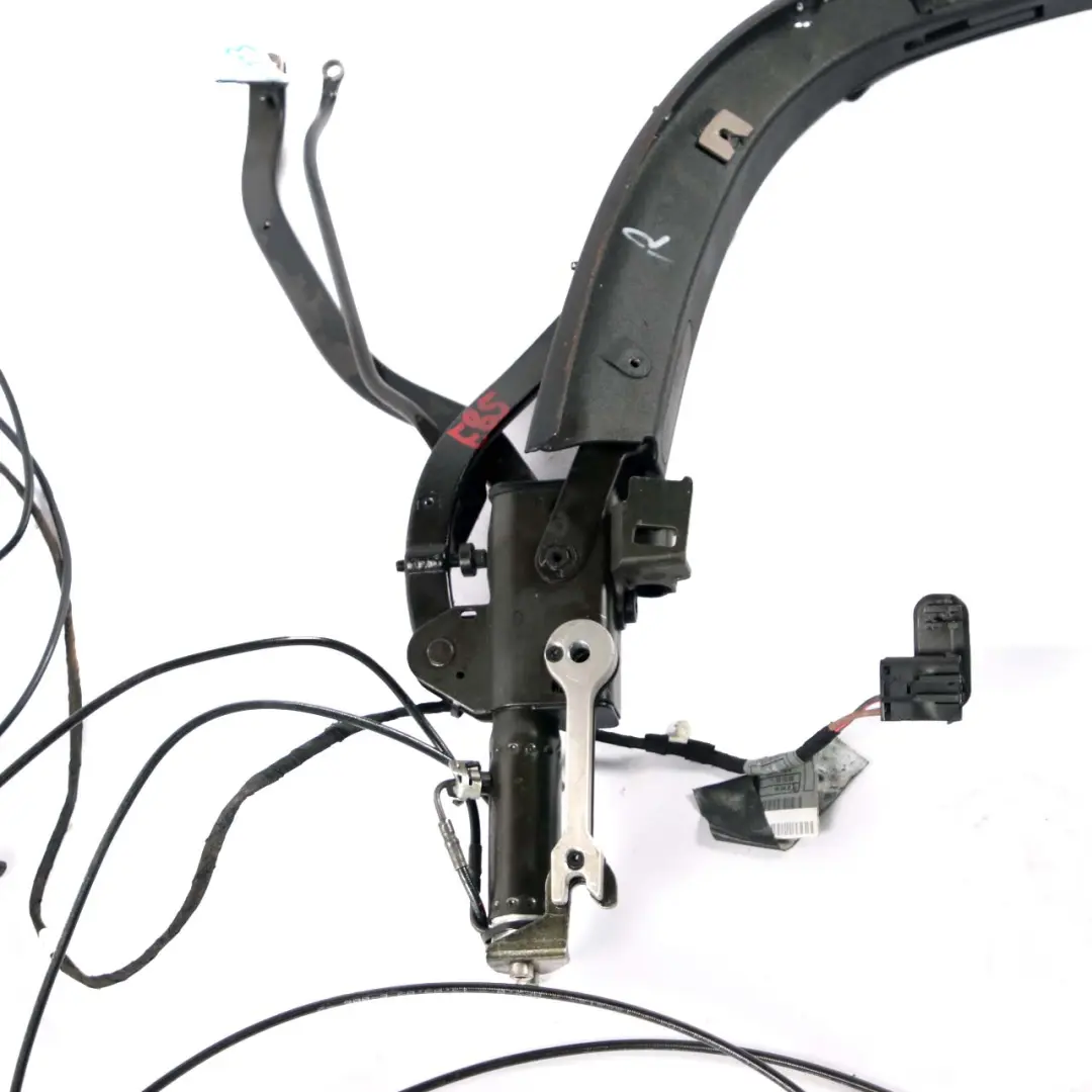 Folding Soft Top Roof Frame Right O/S Arm Hinge Lock to BMW Z4 E85 Roadster with Part number 7043874 BMW Z4 E85 Roadster Folding Soft Top Roof Frame Right O/S Arm Hinge Lock - SKU 7043874-3 - Part number 7043874