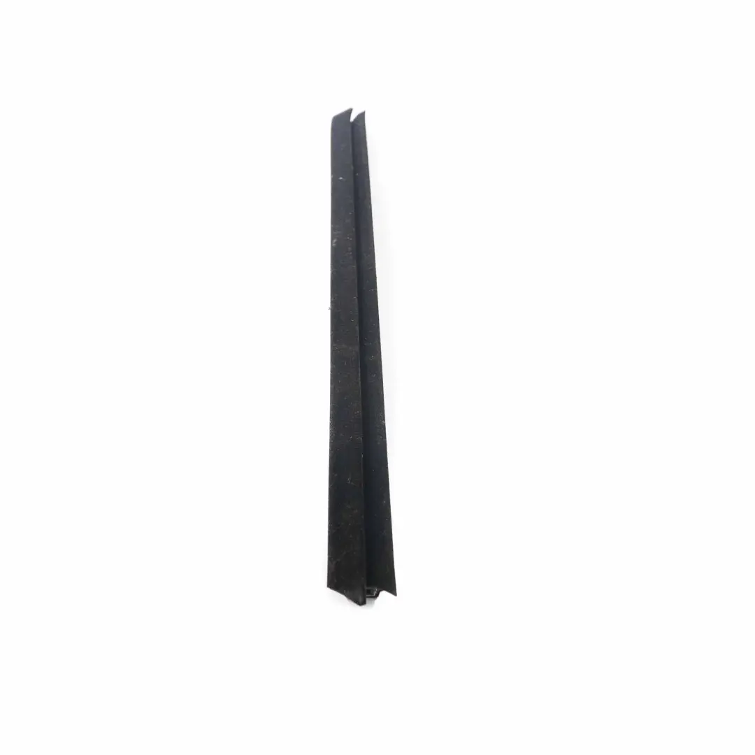 BMW E65 Plaque D'egout Interieur Droite - SKU 7044146 - Numéro de pièce 51357044146