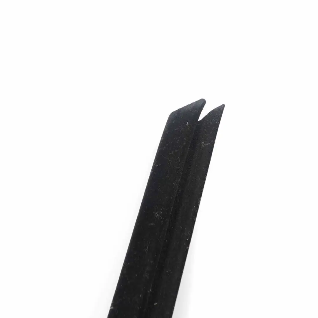 BMW E65 Plaque D'egout Interieur Droite - SKU 7044146 - Numéro de pièce 51357044146