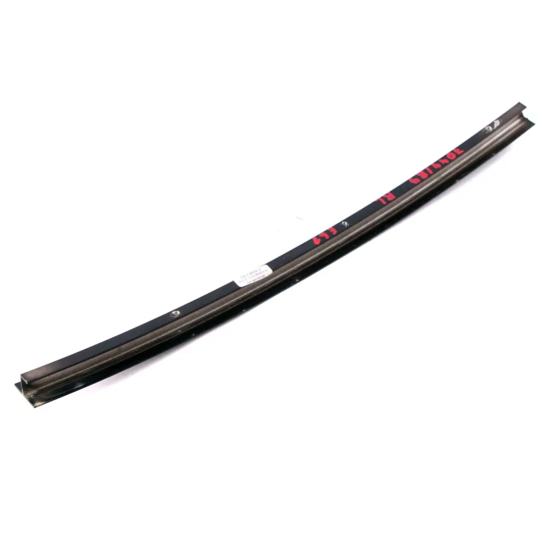 BMW E61 LCI Ventana Guia Web Cubierta Izquierda Puerta Trasera Negro Mate - SKU 7044189 - Número de pieza 7044189