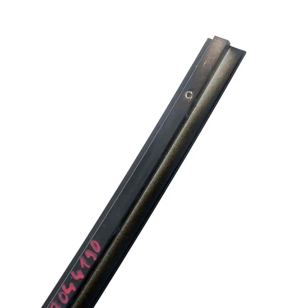 Right Door O/S Window Guide Web Cover Black Matt to BMW E61 Touring Rear with Part number 7044190 BMW E61 Touring Rear Right Door O/S Window Guide Web Cover Black Matt - SKU 7044190 - Part number 7044190