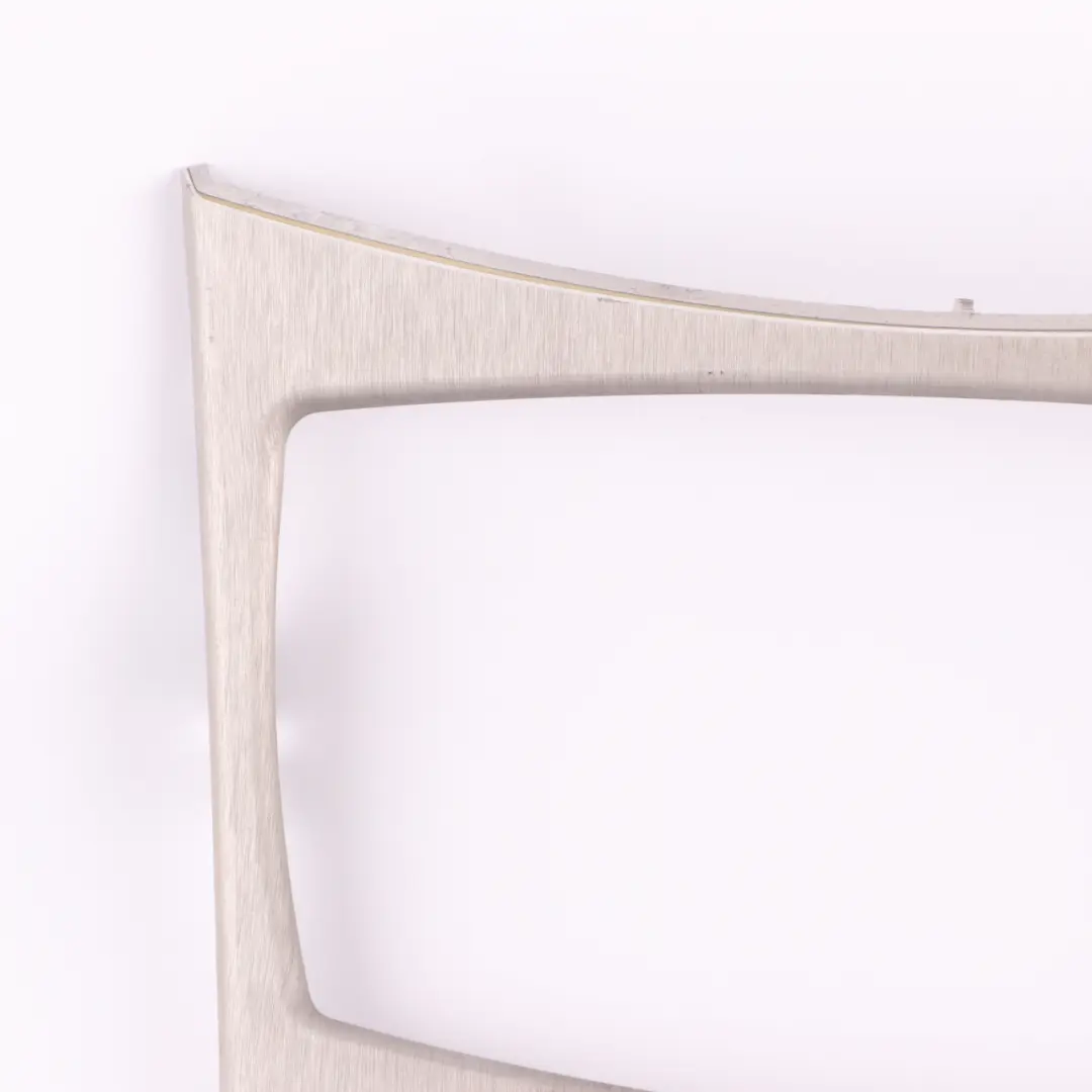 Decoración Tira Cubierta Consola Central Aluminio para BMW Serie Z4 E85 con número de pieza 7044312 BMW Serie Z4 E85 Decoración Tira Cubierta Consola Central Aluminio - SKU 7044312-5 - Número de pieza 7044312