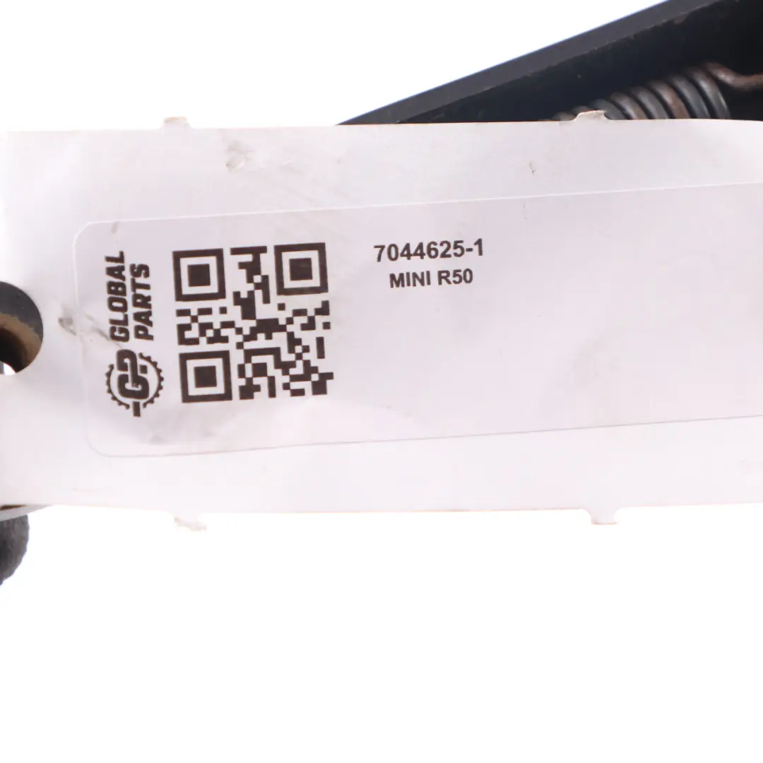Wiper Arm MINI Cooper One R50 R53 Rear Window to with Part number 7044625 Wiper Arm MINI Cooper One R50 R53 Rear Window - SKU 7044625-1 - Part number 7044625