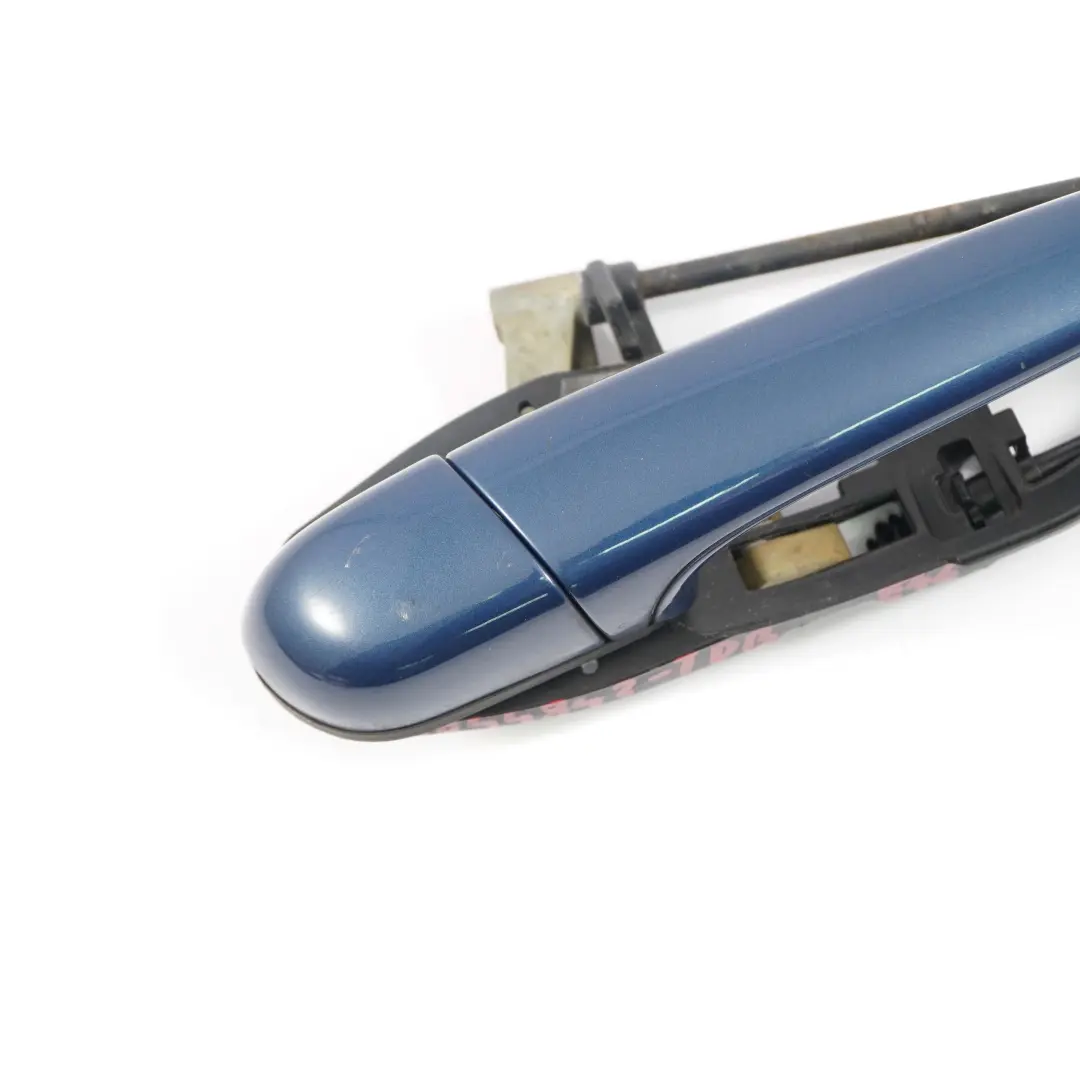 Tirador Exterior Puerta Trasera Derecha Toledoblau Toledo Azul para BMW E46 con número de pieza 7044842 BMW E46 Tirador Exterior Puerta Trasera Derecha Toledoblau Toledo Azul - SKU 7044842-TDB - Número de pieza 7044842
