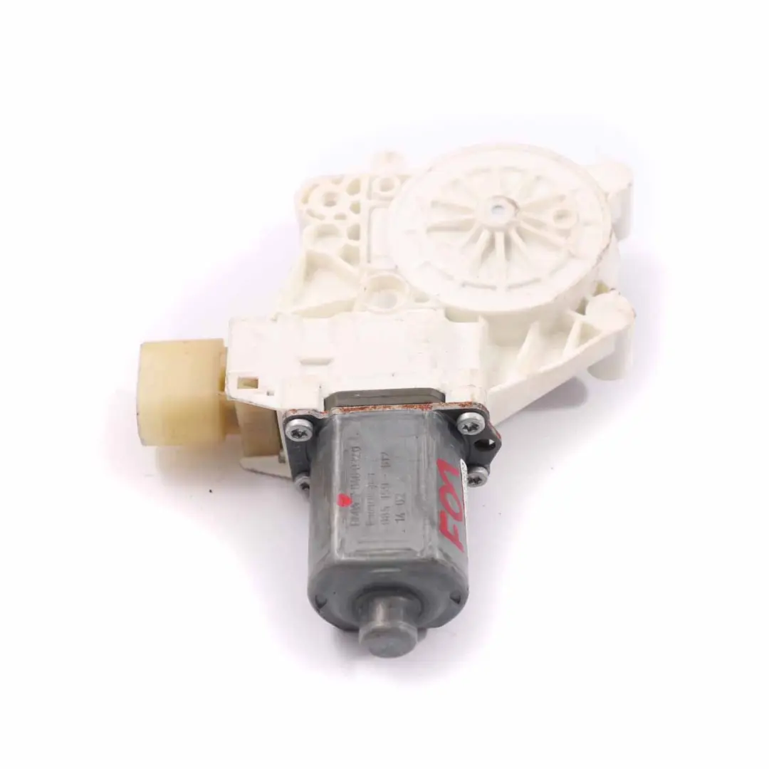 Moteur Lève Vitre BMW F01 F21 F32 Porte Avant Droite Actionneur pour à propos du numéro de pièce 7046032 Moteur Lève Vitre BMW F01 F21 F32 Porte Avant Droite Actionneur - SKU 7046032 - Numéro de pièce 7046032