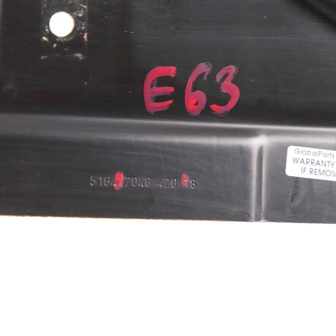 Stoßfängerhalterung Mitte Stoßfänger Struktur Panel Rahmen für BMW E63 E64 mit Teilenummer 7046420 BMW E63 E64 Stoßfängerhalterung Mitte Stoßfänger Struktur Panel Rahmen - SKU 7046420 - Teilenummer 7046420