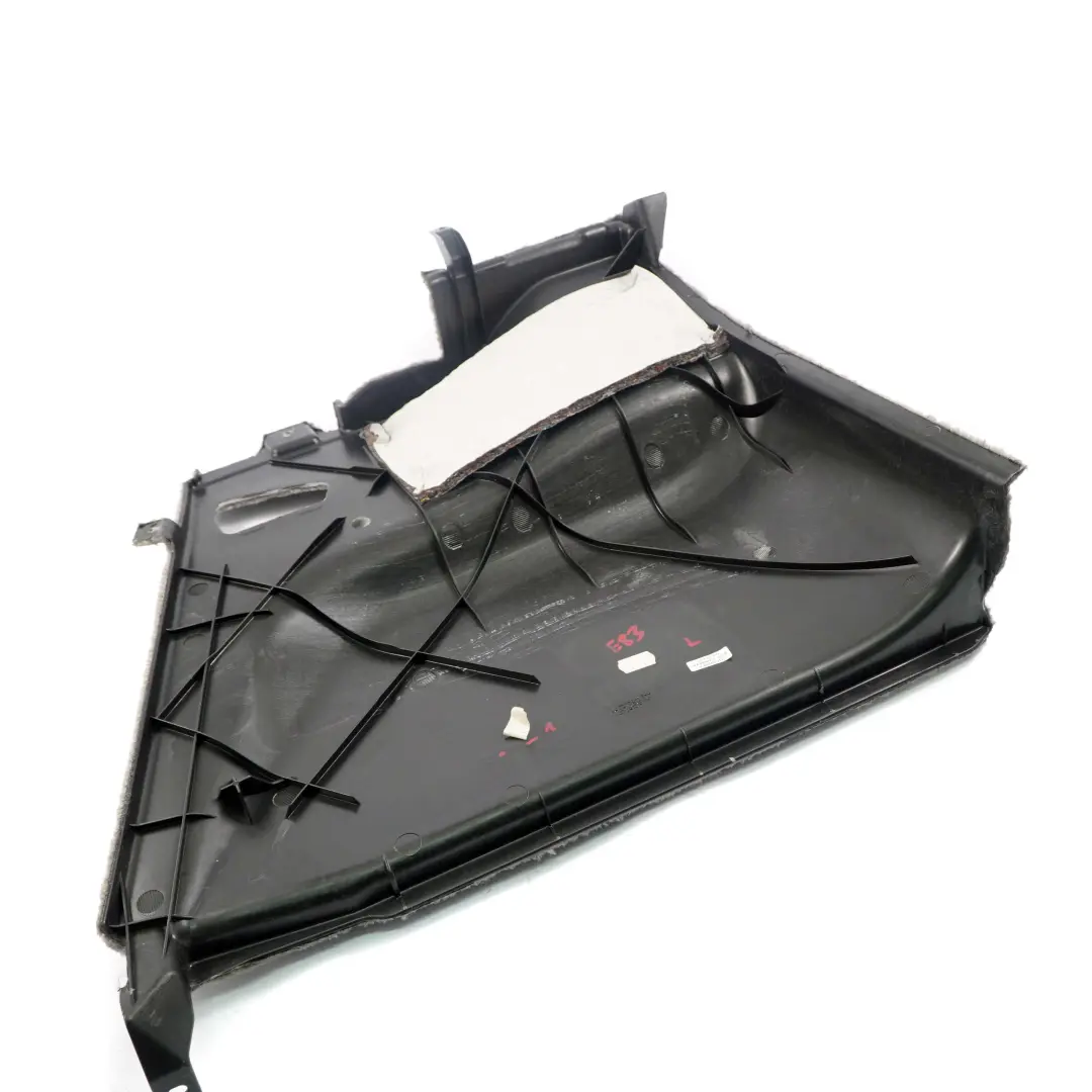 Tapa Embellecedor Panel Izquierdo Gris para BMW E83 con número de pieza 7049039 BMW E83 Tapa Embellecedor Panel Izquierdo Gris - SKU 7049039-1 - Número de pieza 7049039