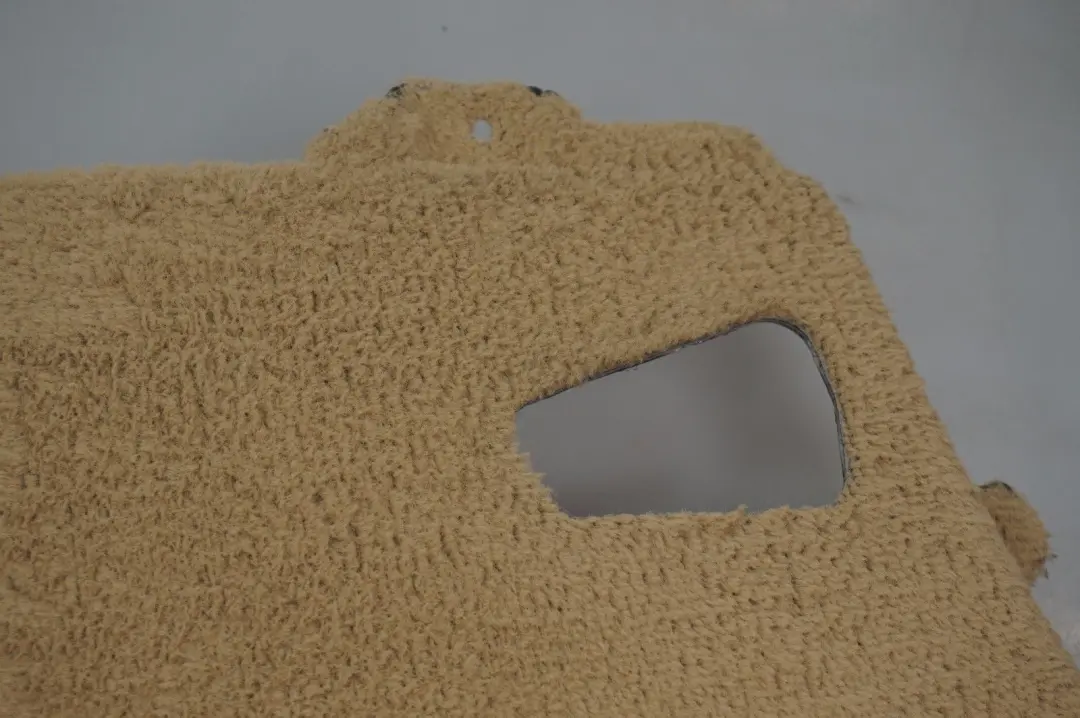 BMW X3 E83 Tapa del maletero panel embellecedor izquierdo Sandbeige Beige - SKU 7049039-2 - Número de pieza 7049039