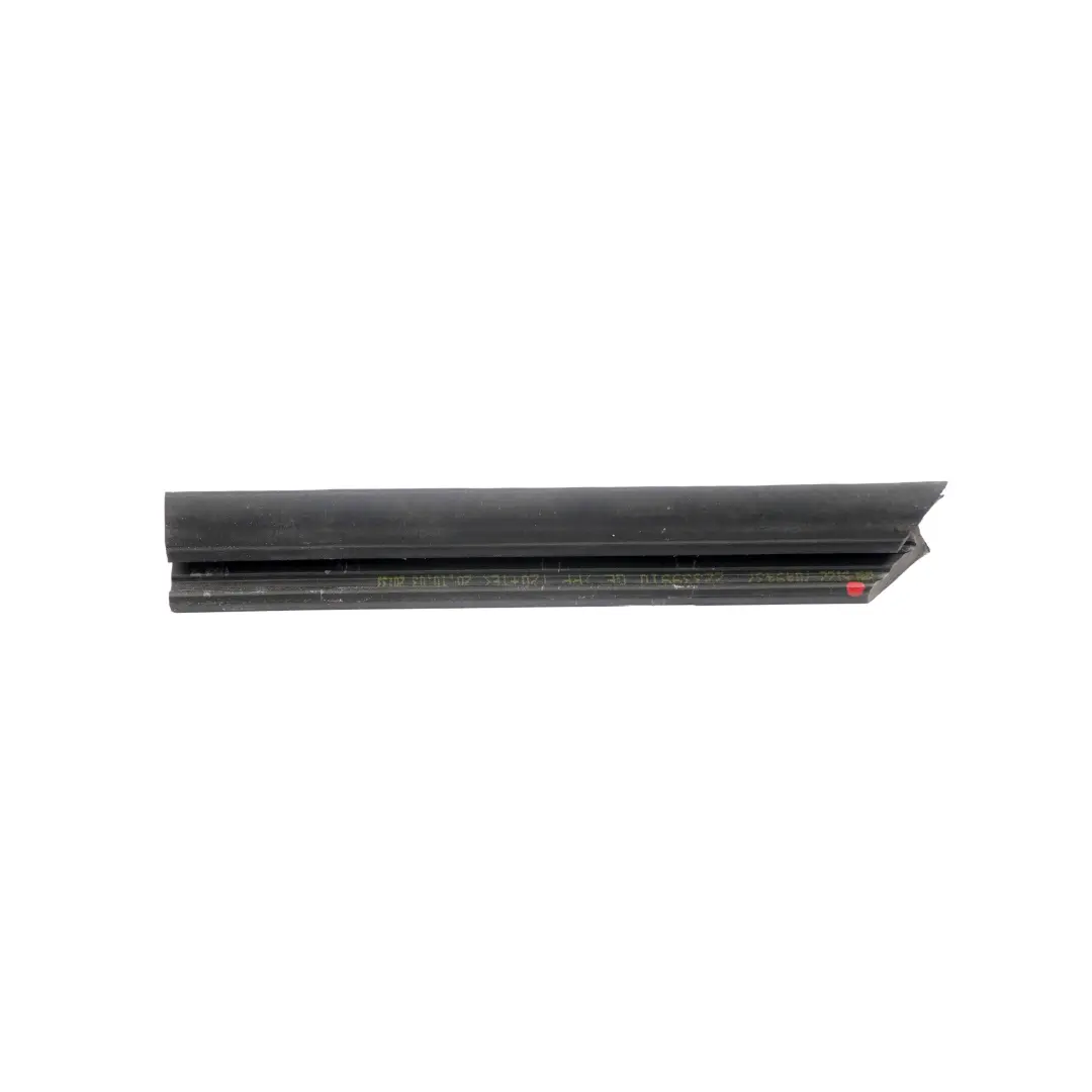 BMW E60 E61 Couverture de canal de fenetre interieure gauche - SKU 7049437 - Numéro de pièce 7049437
