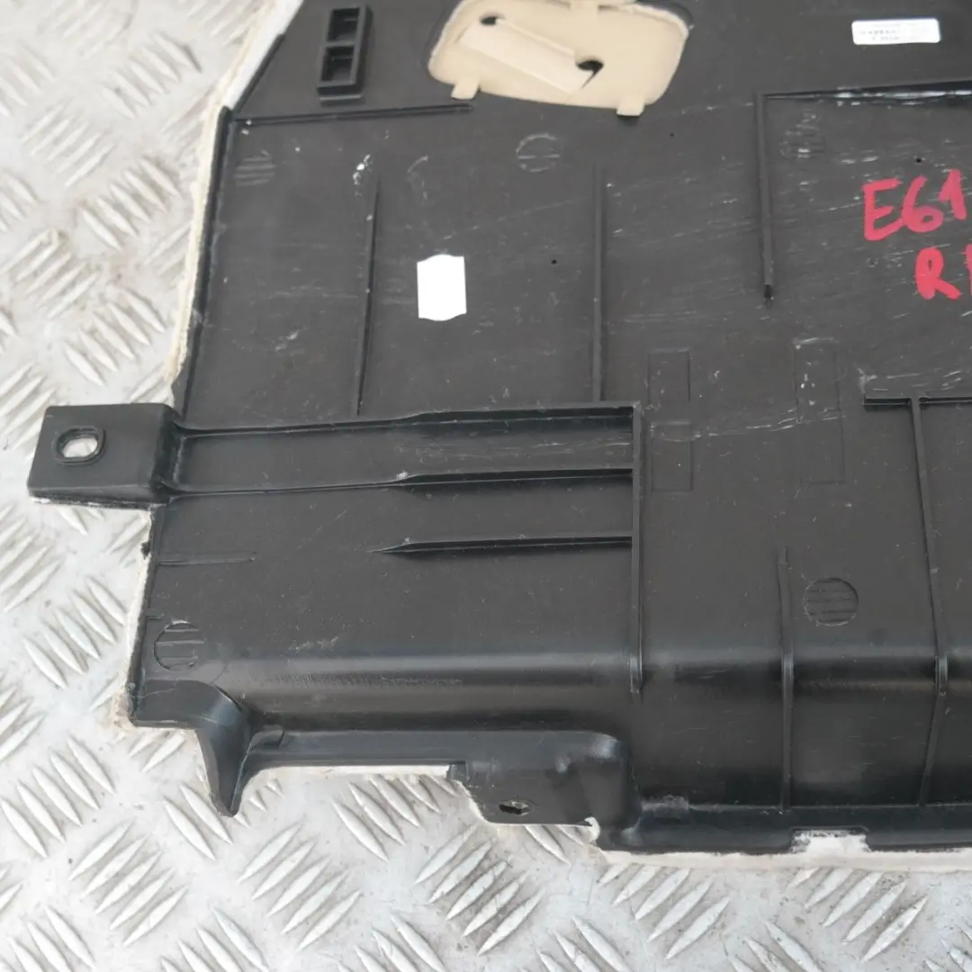 Reihe E61 LCI Verkleidung Gepäckraum links CREAMBEIGE Beige 7050363 für BMW 5 mit Teilenummer 6987033 BMW 5 Reihe E61 LCI Verkleidung Gepäckraum links CREAMBEIGE Beige 7050363 - SKU 7050363-2 - Teilenummer 6987033