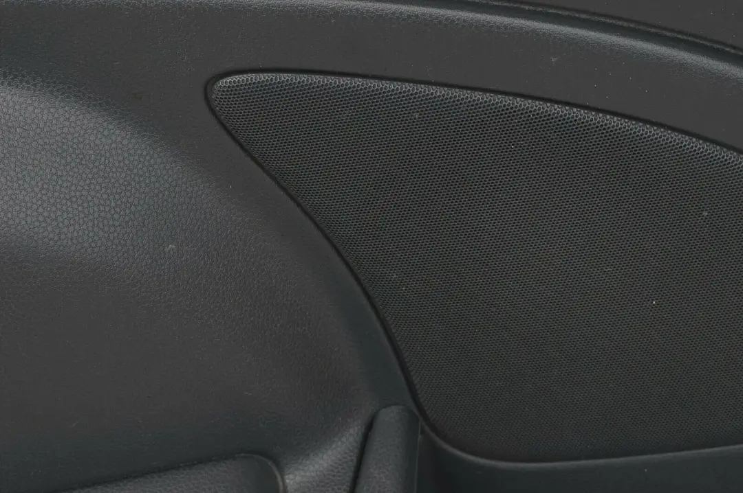 Trasero Izquierdo Lateral Panel Lateral Panther Negro para Mini Cooper R50 R53 con número de pieza 7050451 Mini Cooper R50 R53 Trasero Izquierdo Lateral Panel Lateral Panther Negro - SKU 7050451 - Número de pieza 7050451