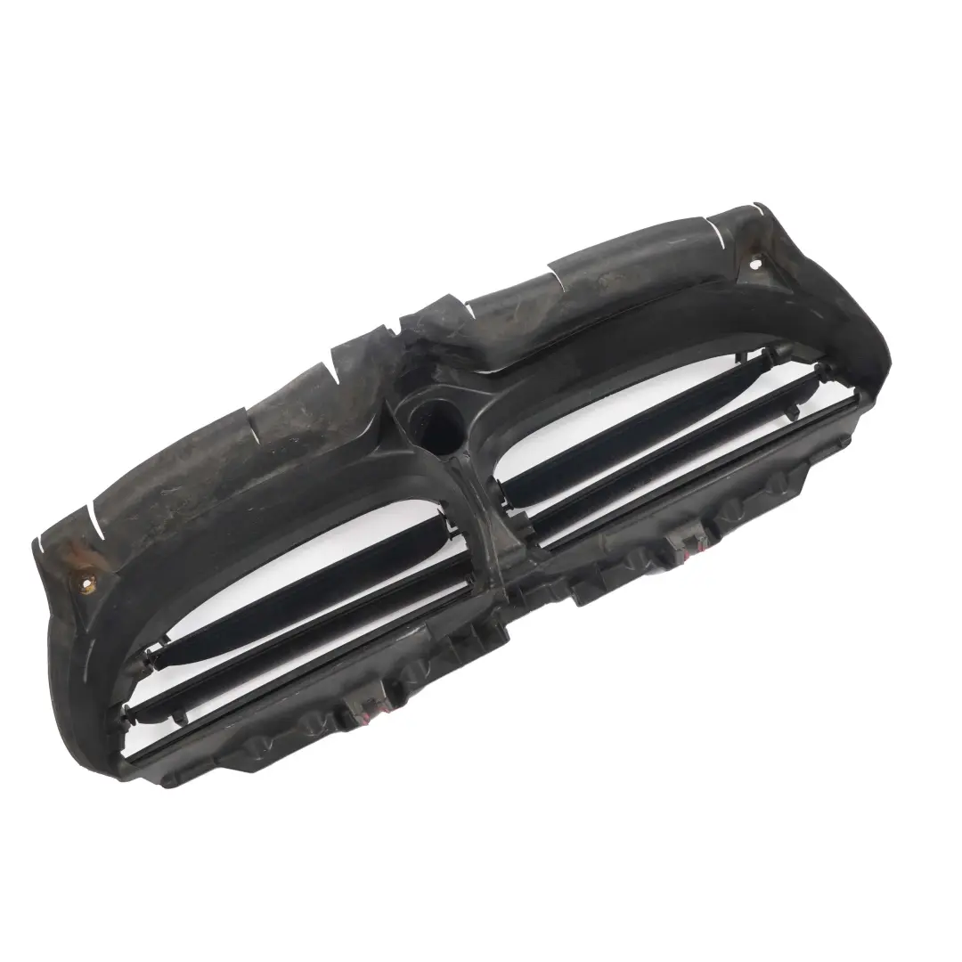 Panel Frontal Encajable Conducto Entrada Aire Rejilla Control para BMW E60 con número de pieza 7050537 BMW E60 Panel Frontal Encajable Conducto Entrada Aire Rejilla Control - SKU 7050537-1 - Número de pieza 7050537