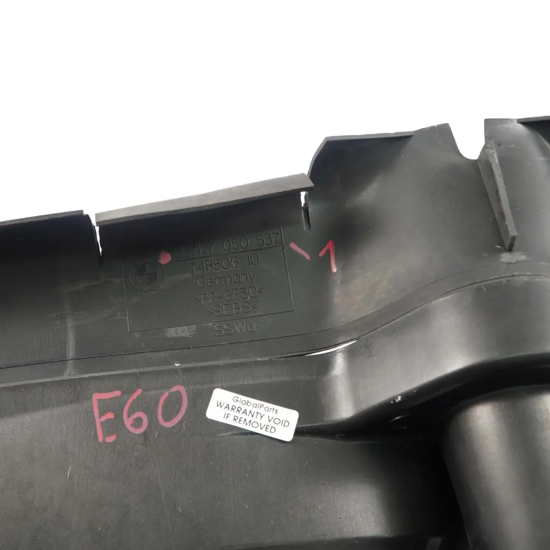 Panel Frontal Encajable Conducto Entrada Aire Rejilla Control para BMW E60 con número de pieza 7050537 BMW E60 Panel Frontal Encajable Conducto Entrada Aire Rejilla Control - SKU 7050537-1 - Número de pieza 7050537