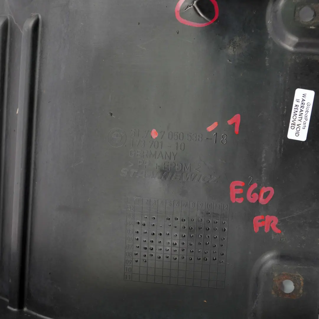 Delantero Derecho Cubierta Paso De Rueda Carcasa Inferior para BMW E60 E61 con número de pieza 7050538 BMW E60 E61 Delantero Derecho Cubierta Paso De Rueda Carcasa Inferior - SKU 7050538-1 - Número de pieza 7050538