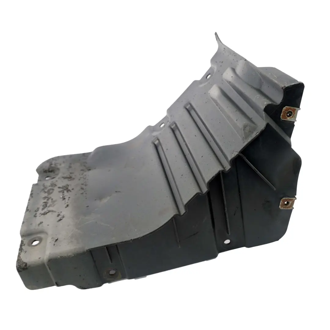 Copertura Passaruota BMW E60 E61 Alloggiamento Fodera Inferiore Anteriore Destra per con numero di parte 7050538 Copertura Passaruota BMW E60 E61 Alloggiamento Fodera Inferiore Anteriore Destra - SKU 7050538 - Numero di parte 7050538