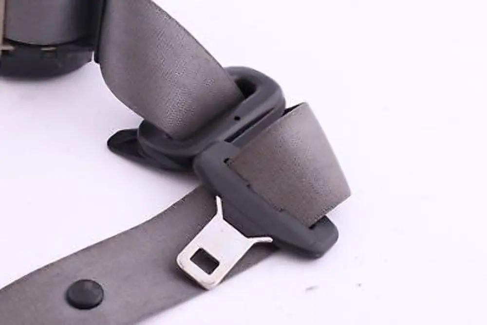 Membrure Superieure Arriere Gauche Gris 7211 pour BMW X5 E53 à propos du numéro de pièce 7051511 BMW X5 E53 Membrure Superieure Arriere Gauche Gris 7211 - SKU 7051511 - Numéro de pièce 7051511