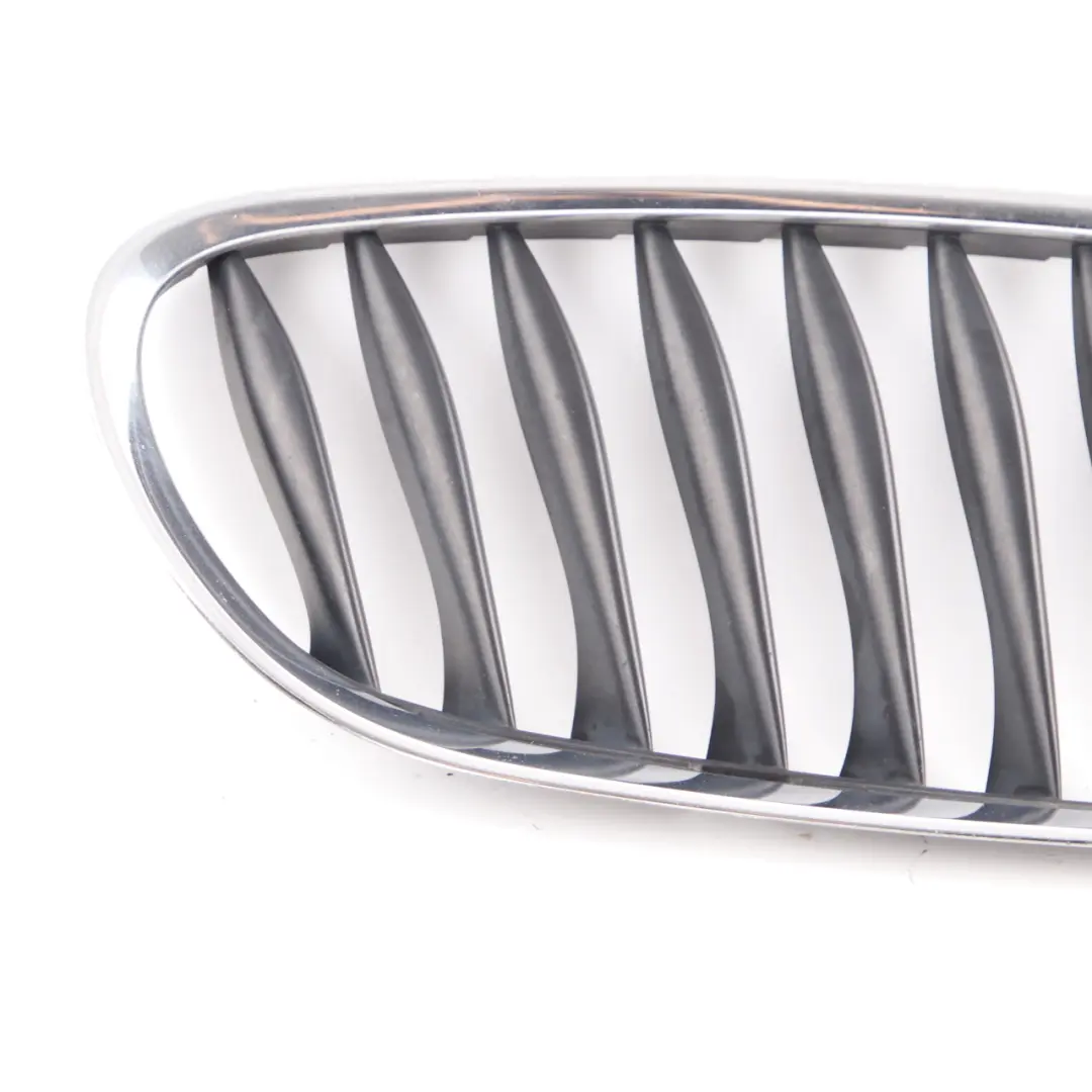 Front Grille BMW Z4 E85 E86 Bumper Centre Kidney Right O/S Cover Black to with Part number 7051958 Front Grille BMW Z4 E85 E86 Bumper Centre Kidney Right O/S Cover Black - SKU 7051958-1 - Part number 7051958