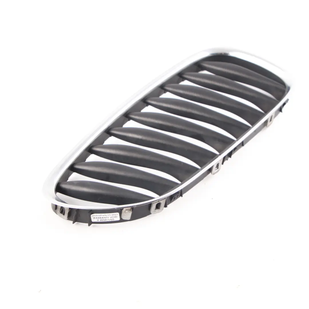 Front Grille BMW Z4 E85 E86 Bumper Centre Kidney Right O/S Cover Black to with Part number 7051958 Front Grille BMW Z4 E85 E86 Bumper Centre Kidney Right O/S Cover Black - SKU 7051958-1 - Part number 7051958