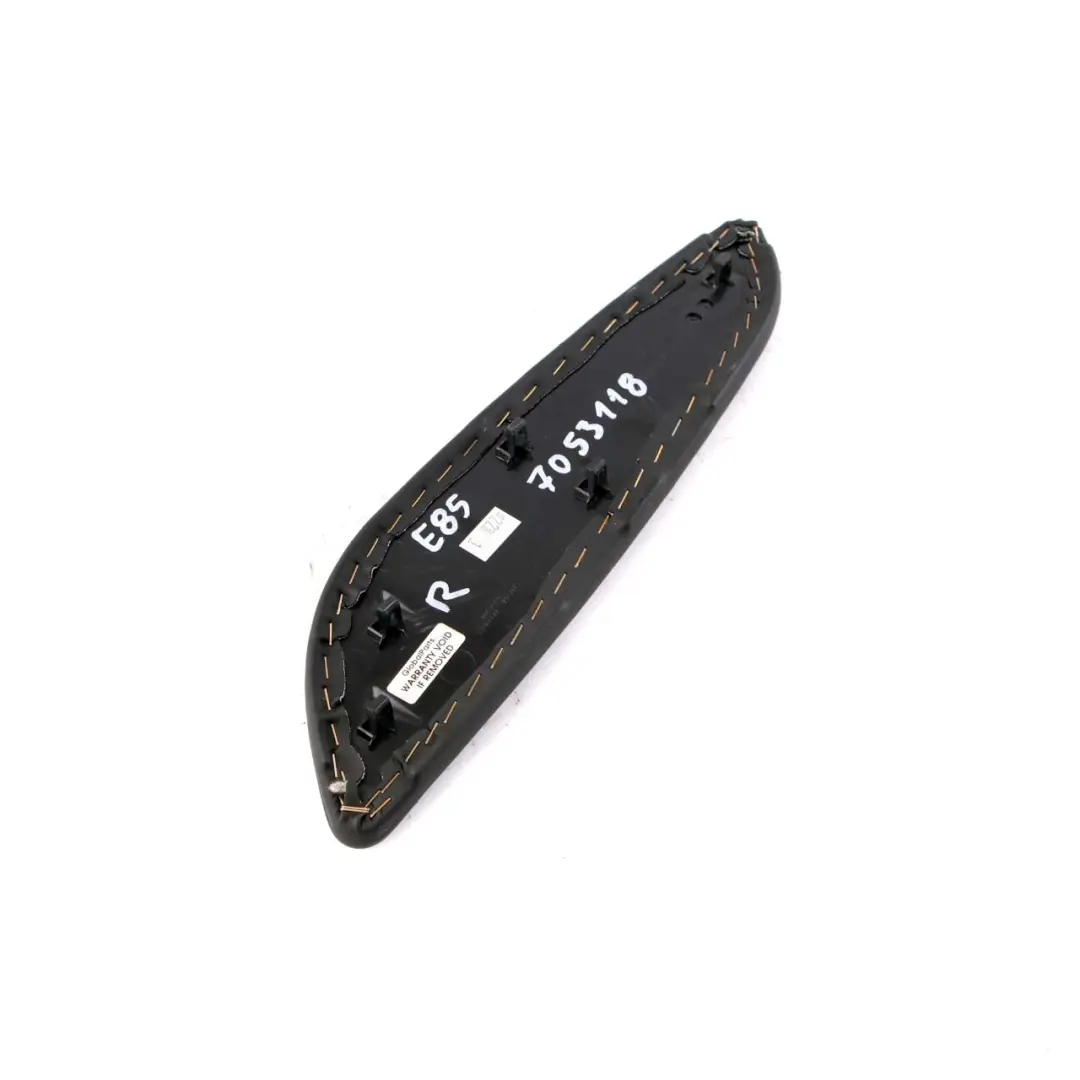 Trim Panel Cover Centre Console Right O/S Black to BMW Z4 E85 E86 with Part number 7053118 BMW Z4 E85 E86 Trim Panel Cover Centre Console Right O/S Black - SKU 7053118 - Part number 7053118