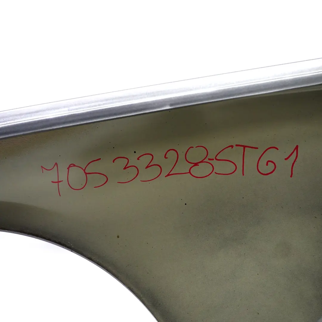 Panel Lateral Delantero Derecho Guardabarros Sterlinggrau Gris - 472 para BMW Z4 E85 con número de pieza 7053328 BMW Z4 E85 Panel Lateral Delantero Derecho Guardabarros Sterlinggrau Gris - 472 - SKU 7053328-STG1 - Número de pieza 7053328