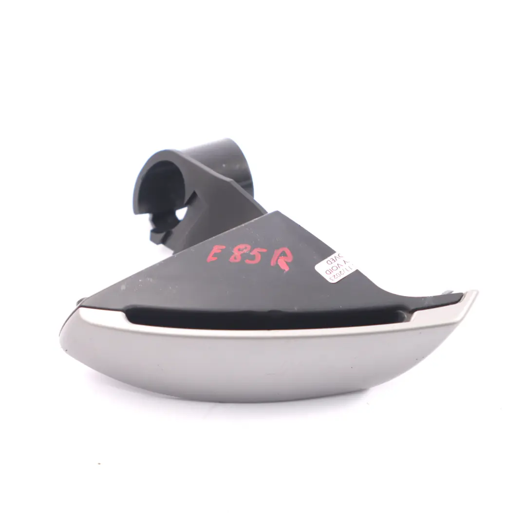 Guía Cinturón Seguridad Delantero Derecho Cubierta Gris para BMW Z4 E85 con número de pieza 7053850 BMW Z4 E85 Guía Cinturón Seguridad Delantero Derecho Cubierta Gris - SKU 7053850 - Número de pieza 7053850