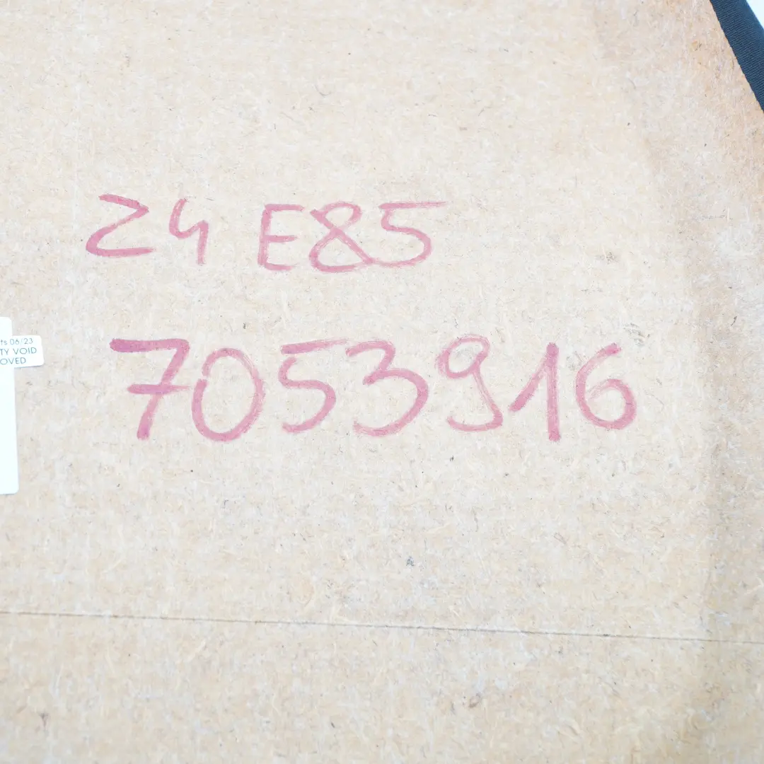 Panneau de Siège Avant BMW Z4 E85 E86 Panneau Arrière Couvre Siège Noir pour à propos du numéro de pièce 7053916 Panneau de Siège Avant BMW Z4 E85 E86 Panneau Arrière Couvre Siège Noir - SKU 7053916 - Numéro de pièce 7053916